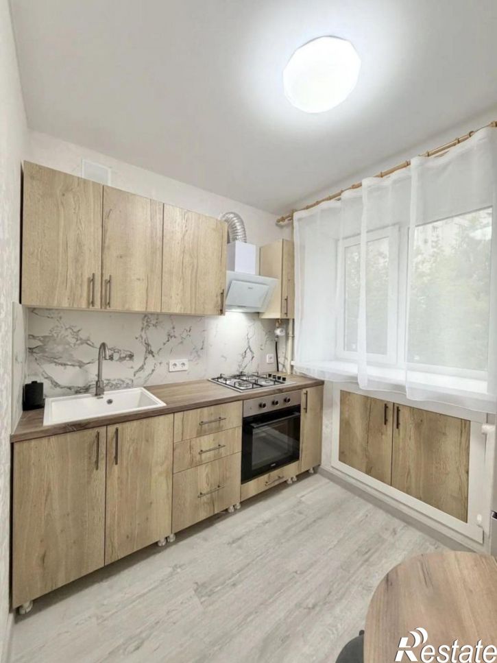2-комн квартира Угличская ул, 24А