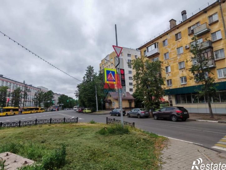 2-комн квартира Ленина проспект, д.52