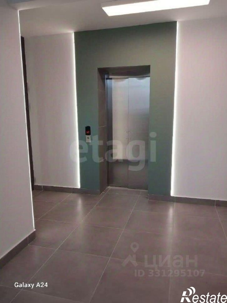 2-комн квартира ул Комкора Хрипина, 3,  д. 3