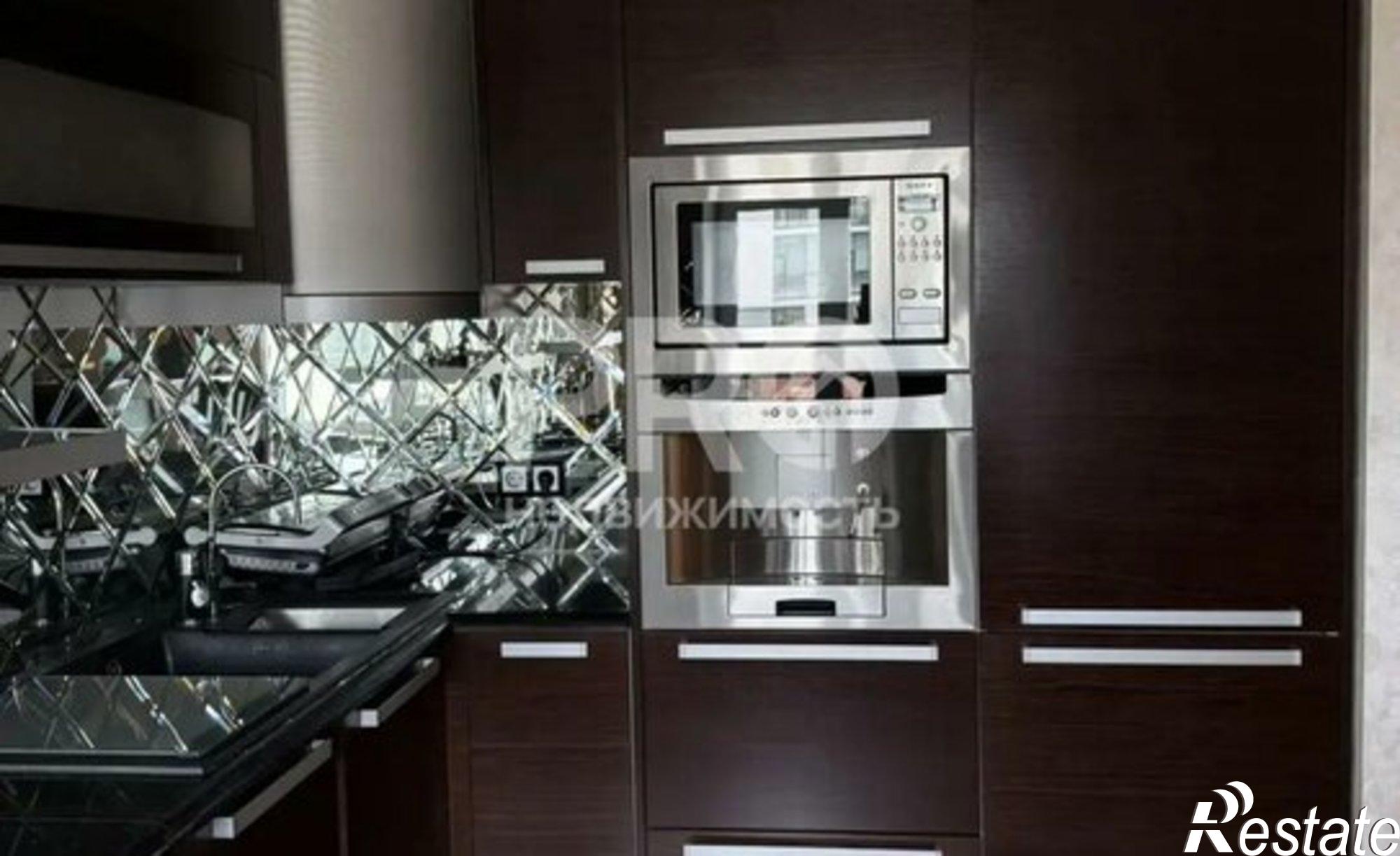 Купить квартиру за 12 300 000 рублей на ул Большая Федоровская, 63