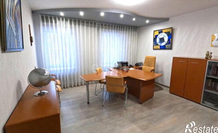 2-комн квартира пл Челюскинцев, 17а,  д. 17а