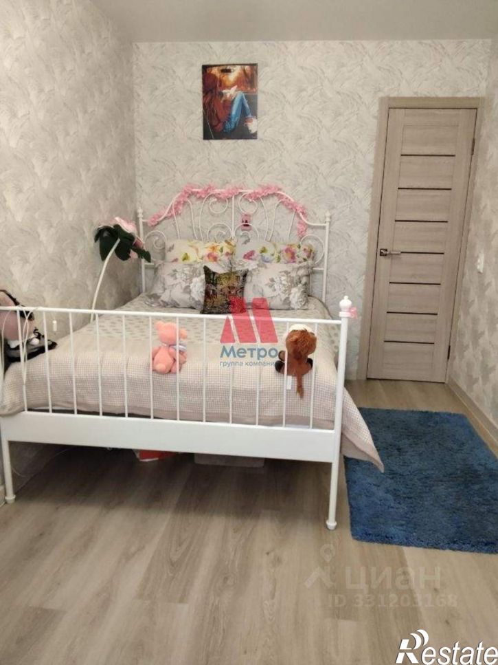 3-комн квартира Урицкого улица, д.49