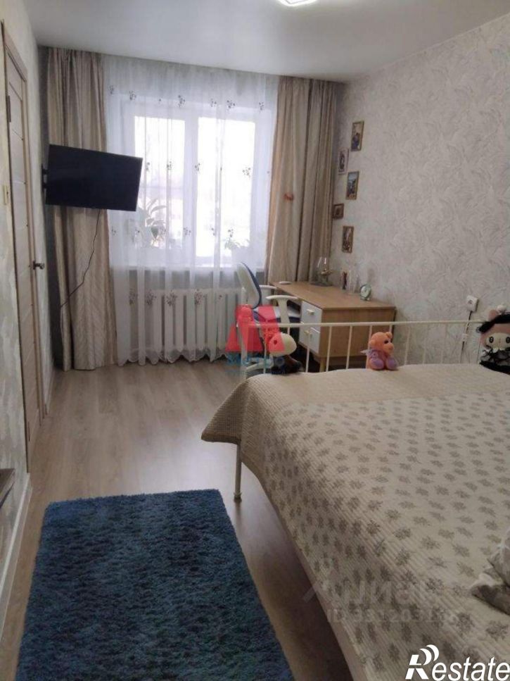 3-комн квартира Урицкого улица, д.49