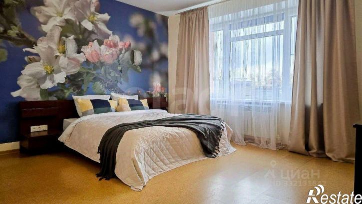 3-комн квартира пр-кт Авиаторов, 4,  д. 4