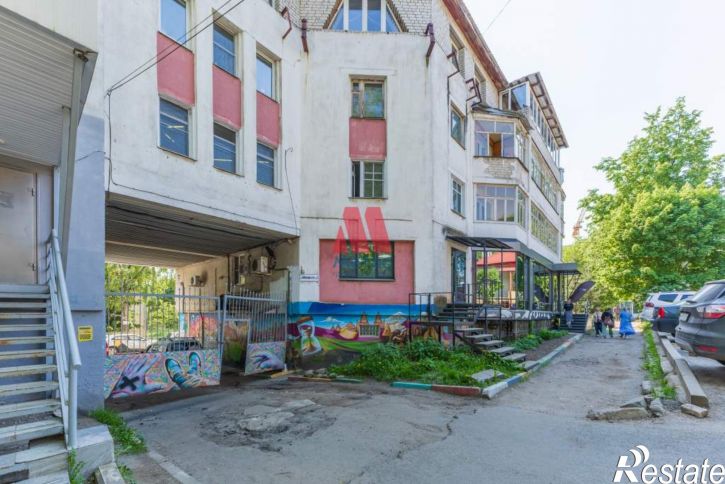 3-комн квартира Победы улица, д.51к2