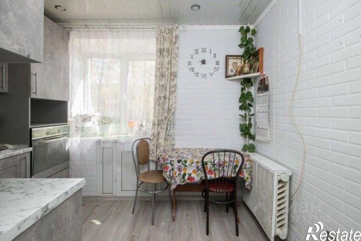 2-комн квартира ул Ньютона, 42,  д. 42