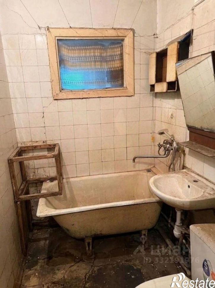 2-комн квартира ул Добрынина, 18б,  д. 18б