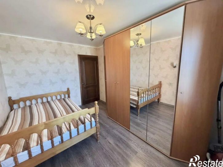 3-комн квартира Машиностроителей пр-кт, 52