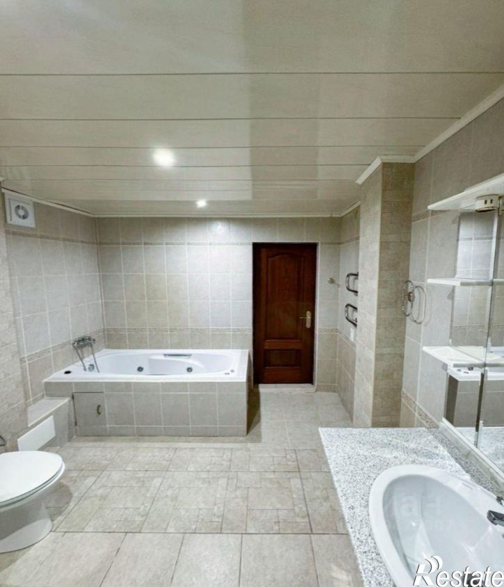 3-комн квартира ул Менделеева, 16,  д. 16