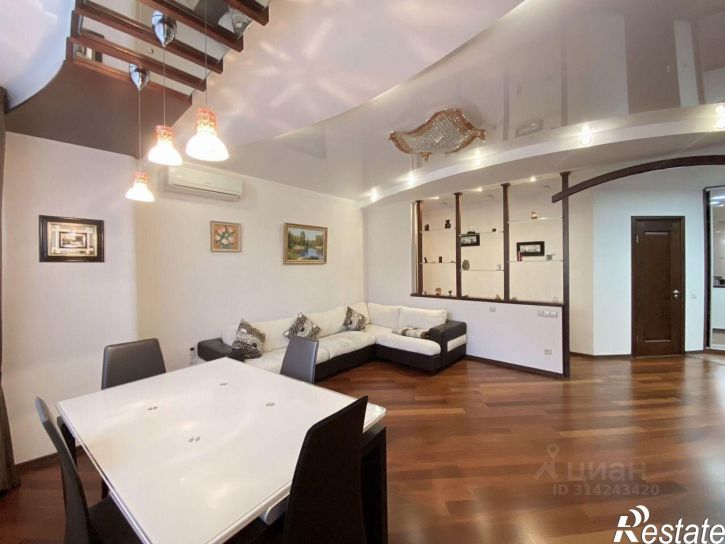 3-комн квартира ул Максимова, 4б,  д. 4б