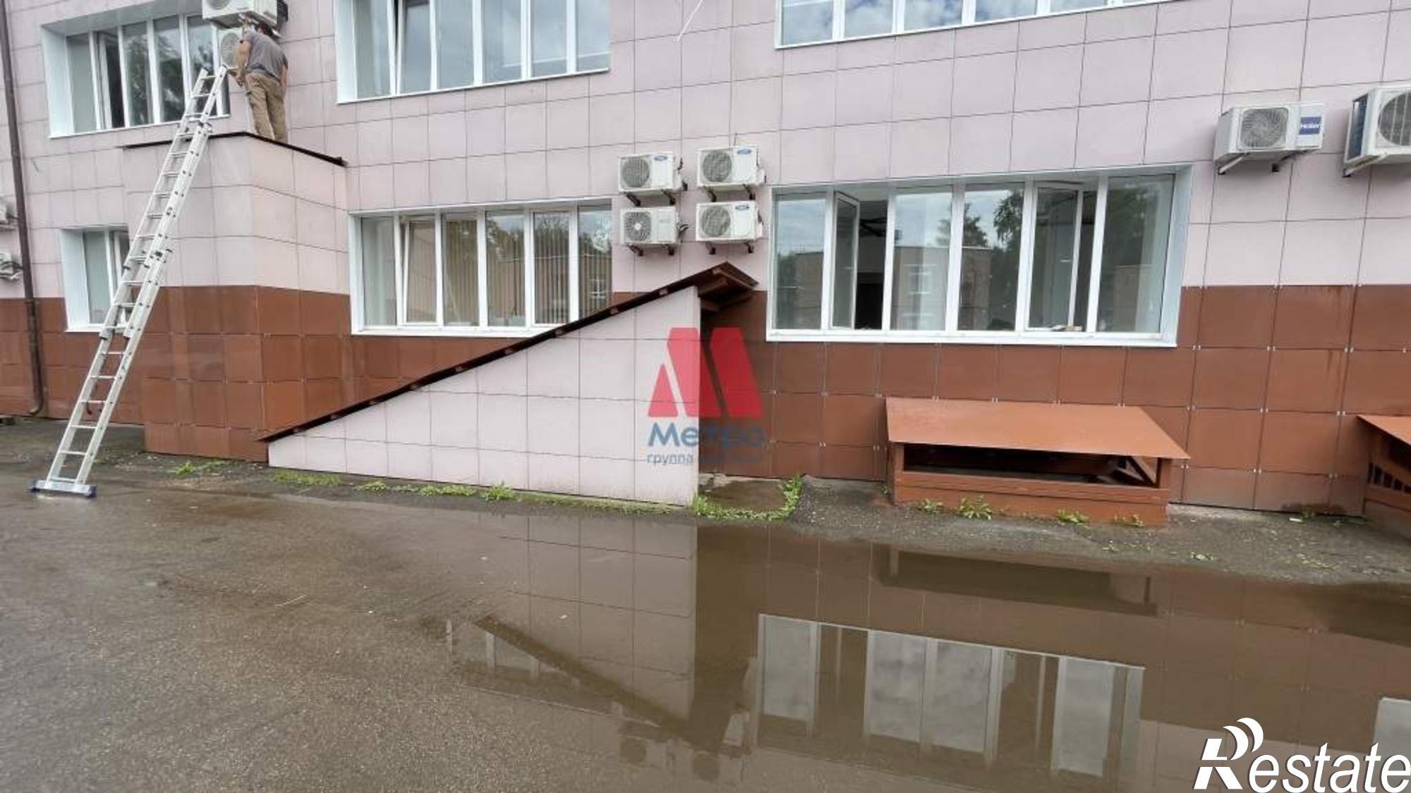 Сдать офис, помещение под офис за 7 000 рублей на Ленина проспект, д.44