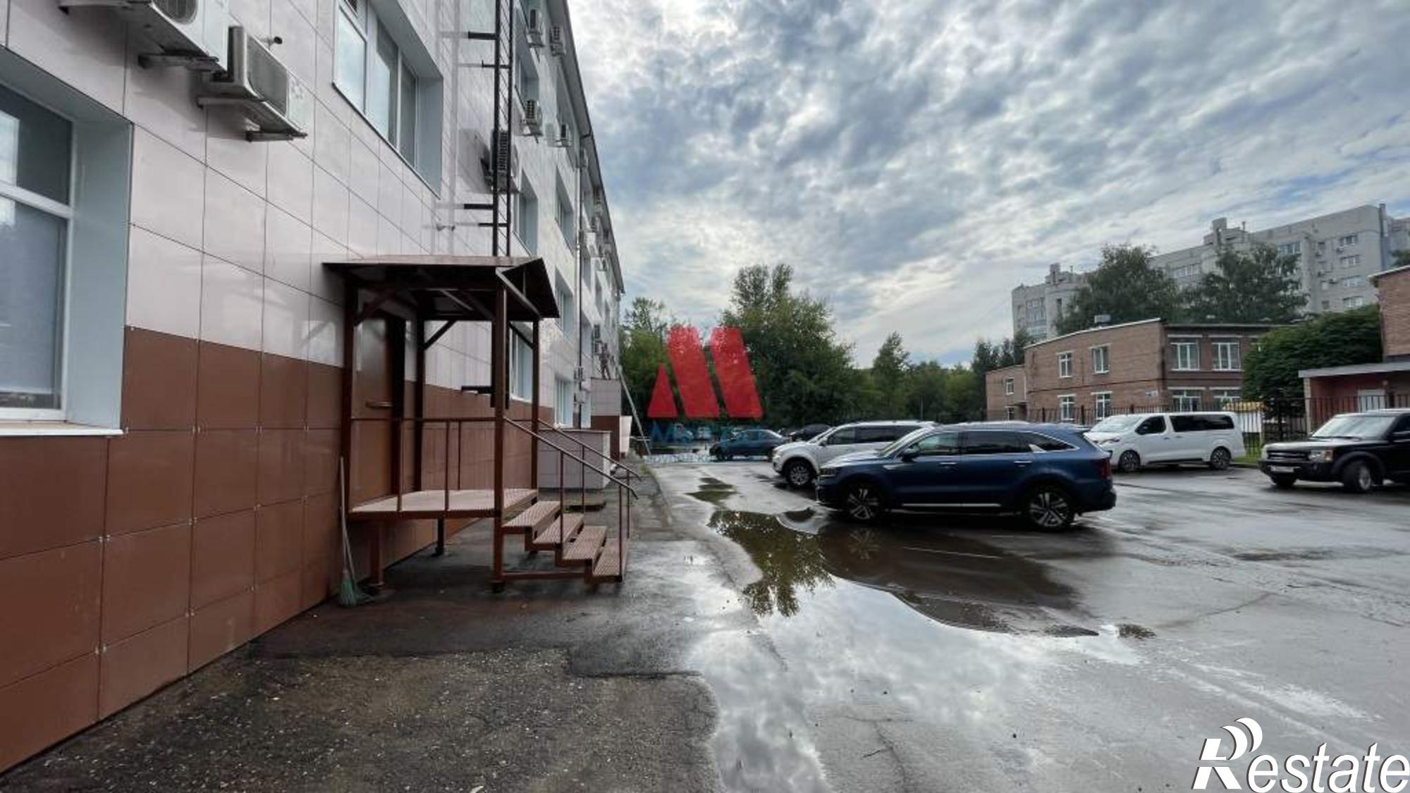 Сдать офис, помещение под офис за 7 000 рублей на Ленина проспект, д.44