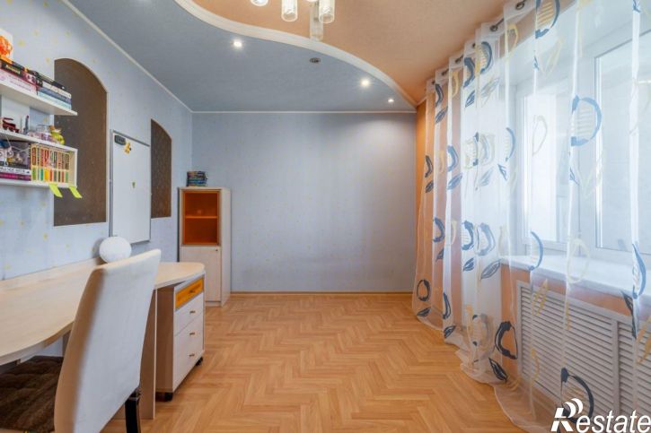 5-комн квартира Машиностроителей пр-кт, 42к2