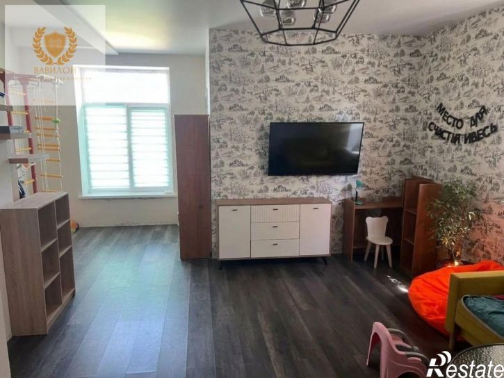 3-комн квартира Стопани ул, 6