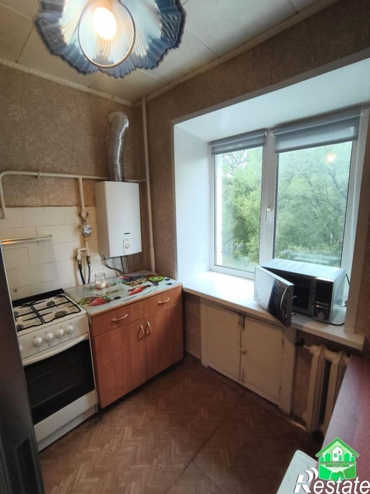 2-комн квартира Колышкина ул, 62