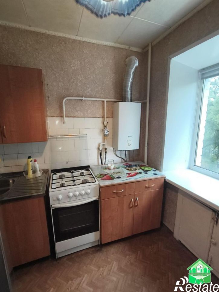 2-комн квартира Колышкина ул, 62