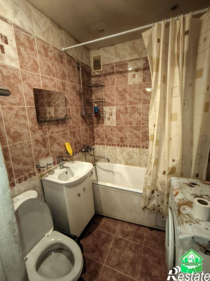 2-комн квартира Колышкина ул, 62