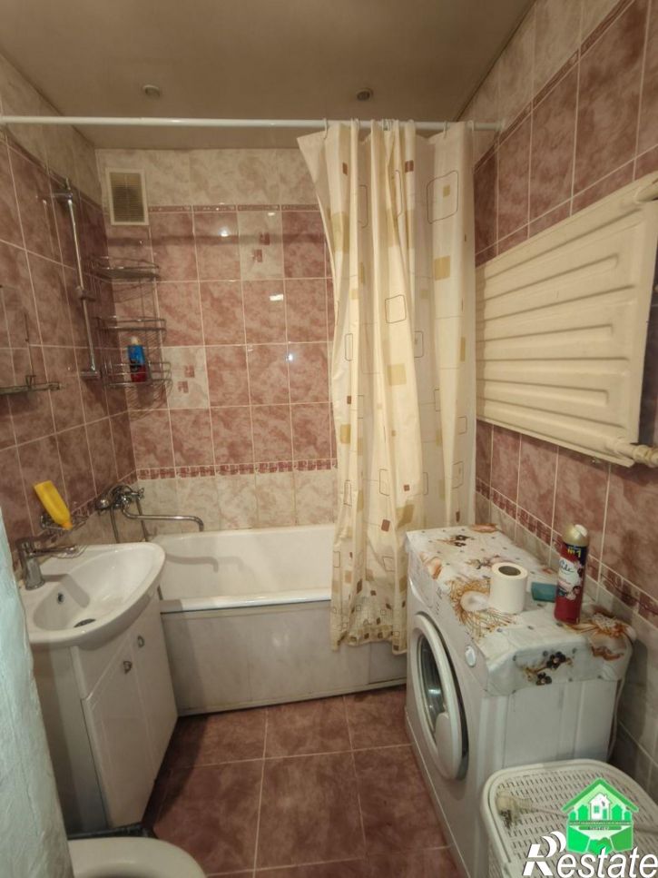 2-комн квартира Колышкина ул, 62