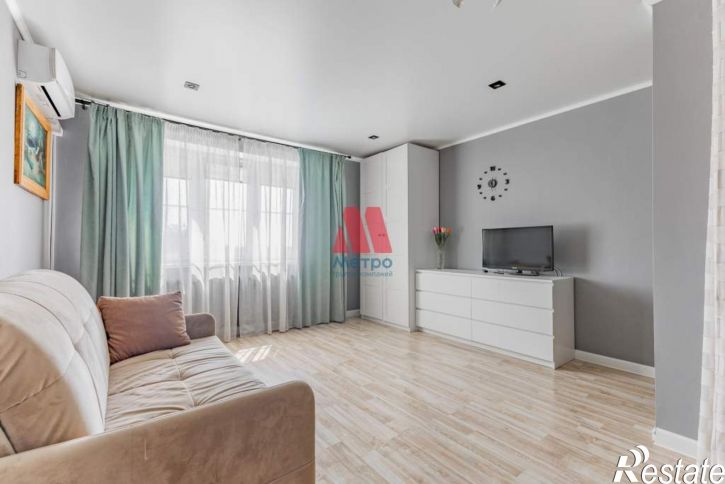 1-комн квартира Елены Колесовой улица, д.58