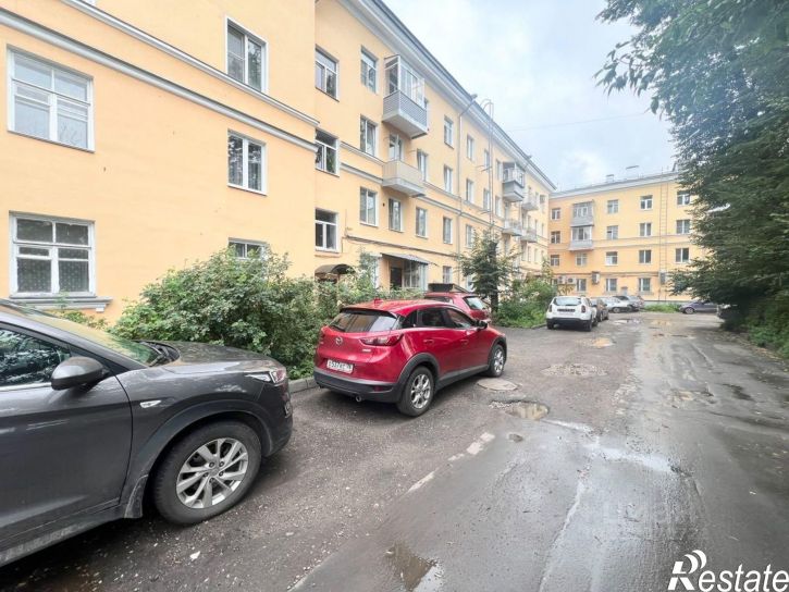 2-комн квартира пр-кт Толбухина, 46,  д. 46