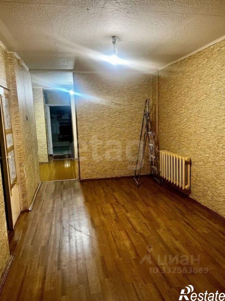3-комн квартира ул Звездная, 9 3,  д. 9 3,  к. 3