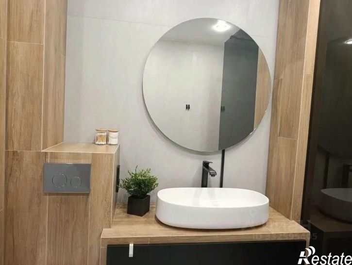 2-комн квартира Республиканский пр-д, 1,  д. 1