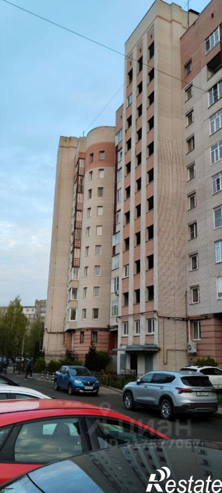3-комн квартира пр-кт Машиностроителей, 7,  д. 7