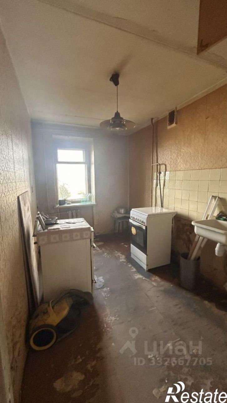 3-комн квартира пр-кт Авиаторов, 104,  д. 104