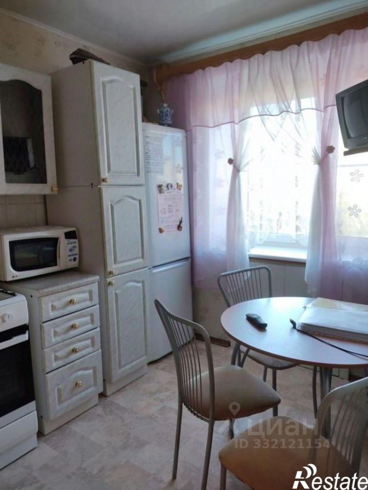 2-комн квартира Московский пр-кт, 100,  д. 100