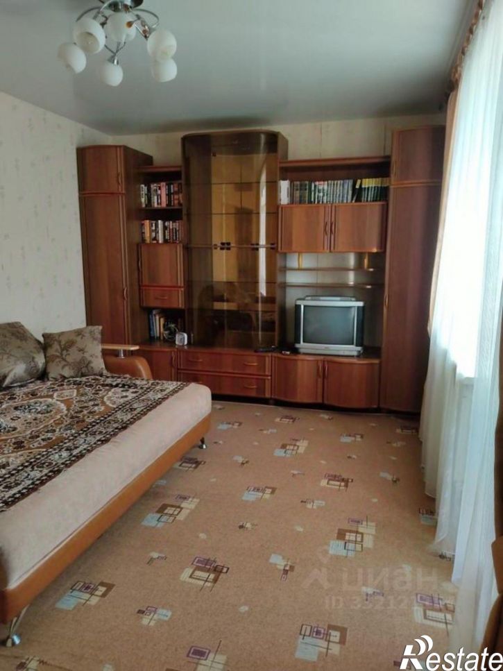 2-комн квартира Московский пр-кт, 100,  д. 100