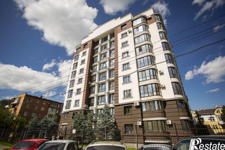 2-комн квартира Кучерской пер, 6