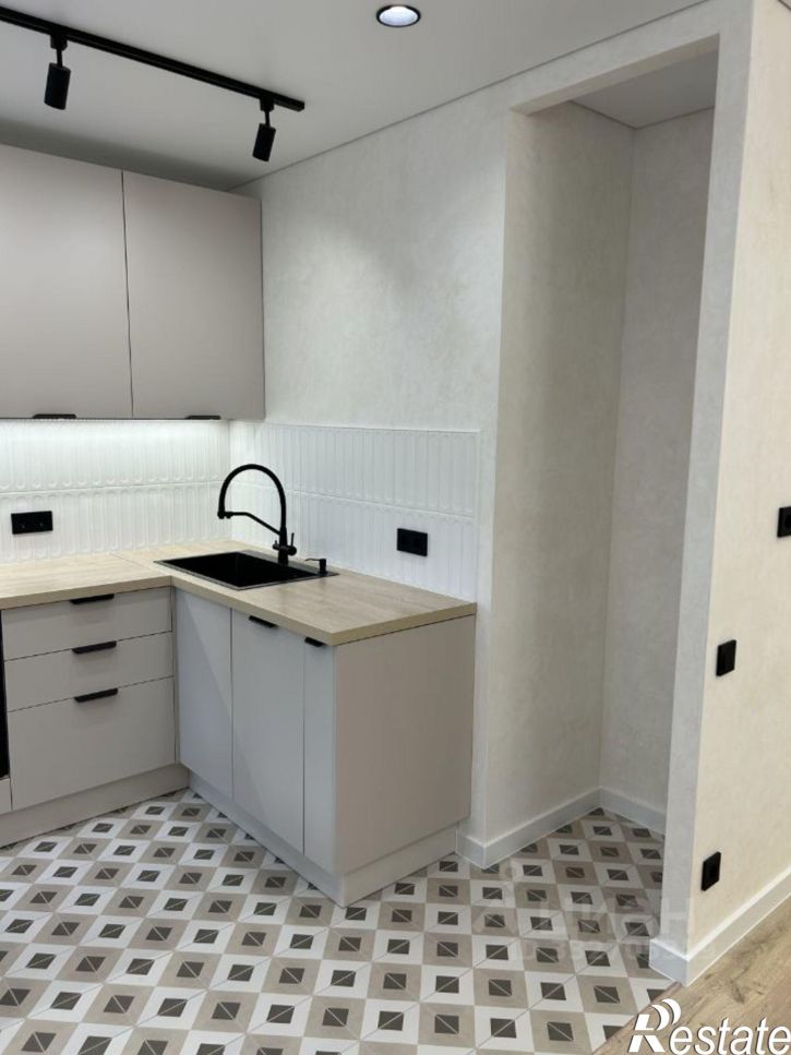 3-комн квартира ул Красноборская, 9а,  д. 9а