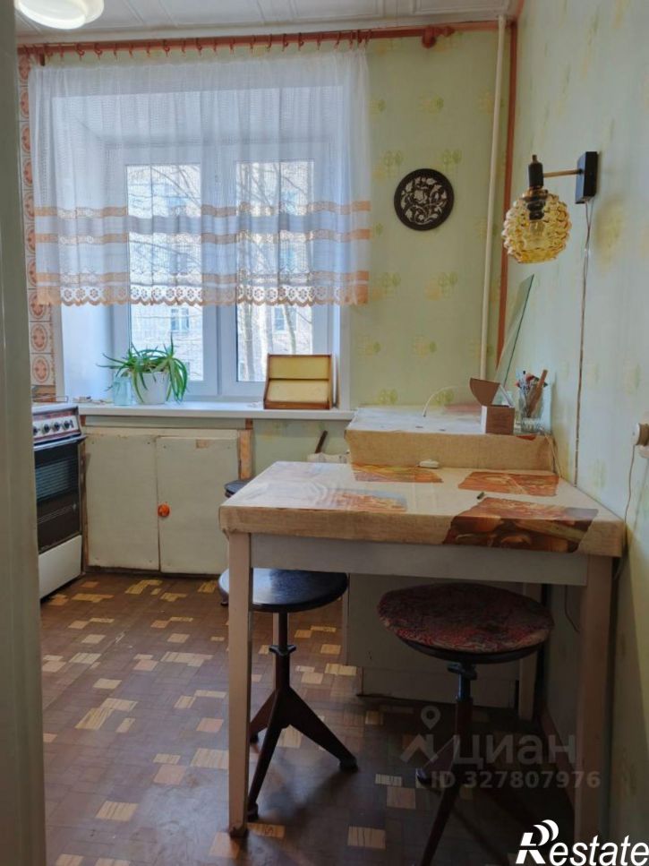 2-комн квартира пр-д Матросова, 10а,  д. 10а