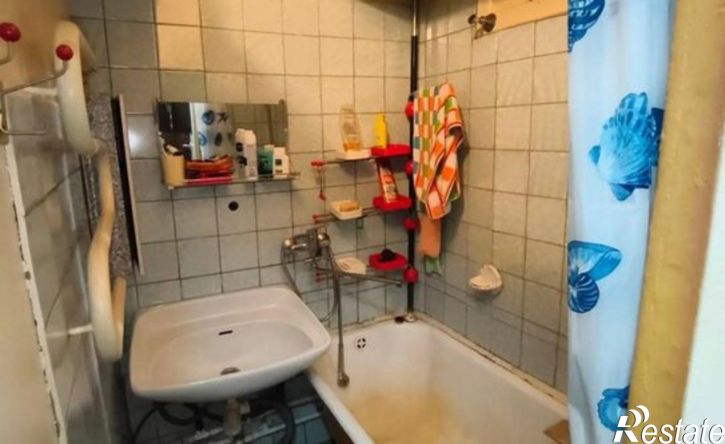 2-комн квартира поселок Прибрежный, 16,  д. 16