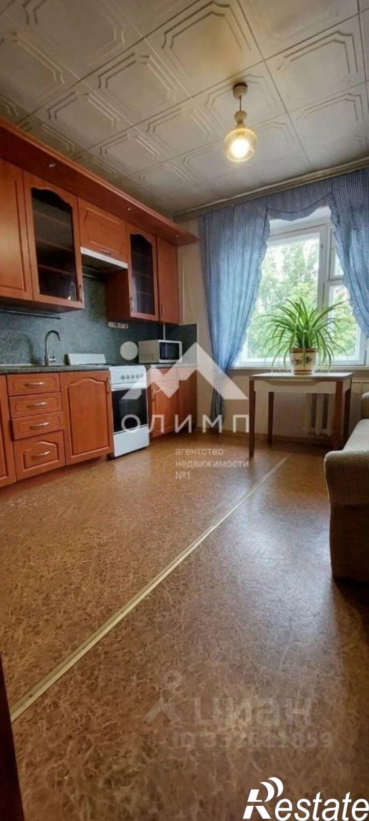 4-комн квартира пр-кт Машиностроителей, 46,  д. 46