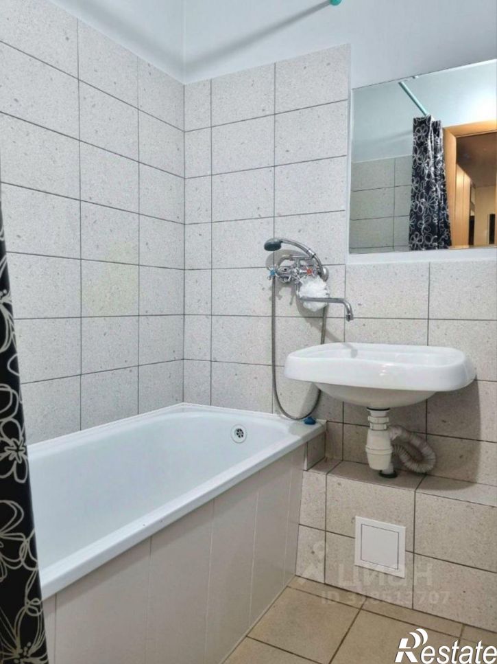 2-комн квартира ул Панина, 3 3,  д. 3 3,  к. 3