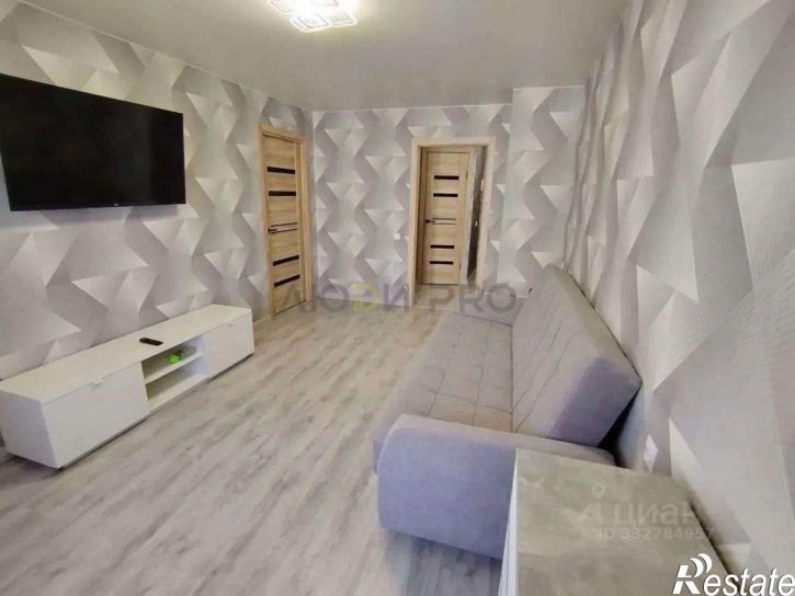2-комн квартира поселок Октябрьский, 20,  д. 20