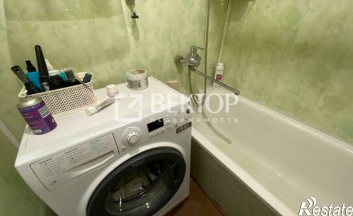1-комн квартира ул Ньютона, 28б,  д. 28б