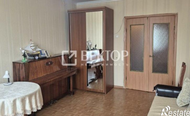 2-комн квартира ул Строителей, 1,  д. 1