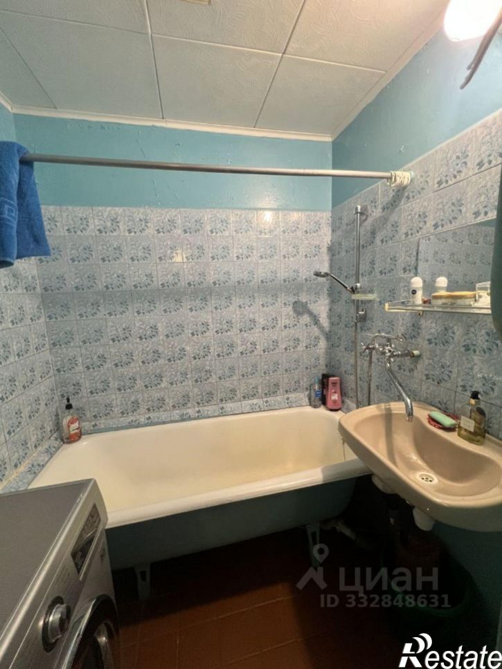 2-комн квартира Школьный пр-д, 10 2,  д. 10 2,  к. 2