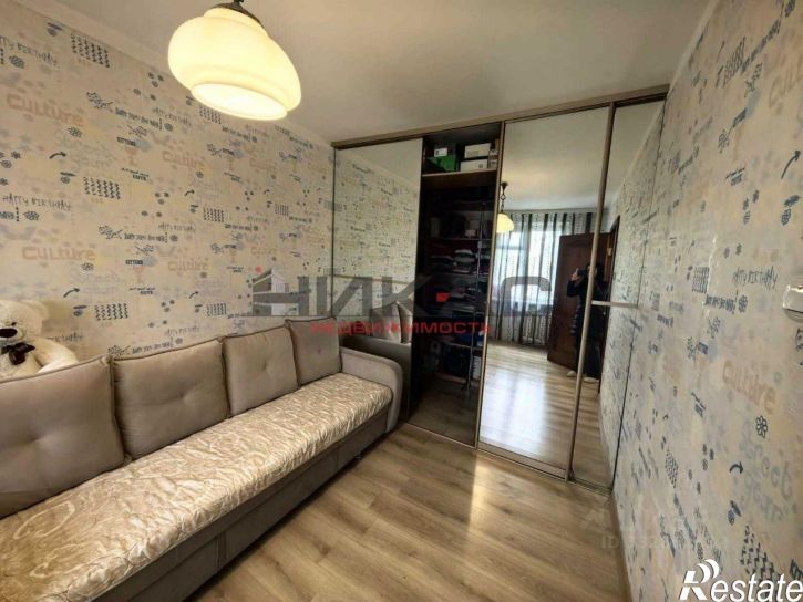 3-комн квартира ул Блюхера, 64,  д. 64