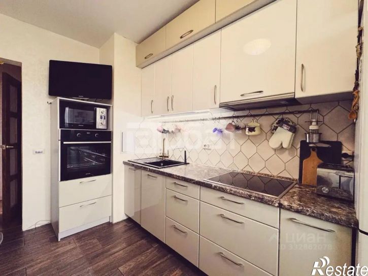 2-комн квартира ул Ньютона, 9в,  д. 9в