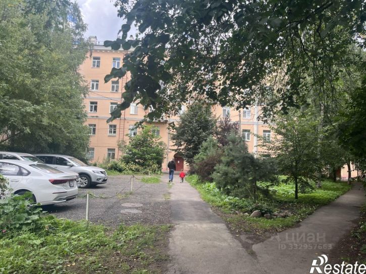2-комн квартира Флотский с-к, 1а,  д. 1а