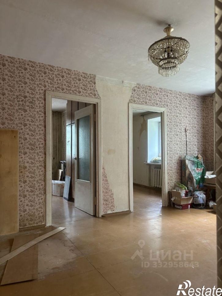 4-комн квартира ул Ньютона, 40,  д. 40