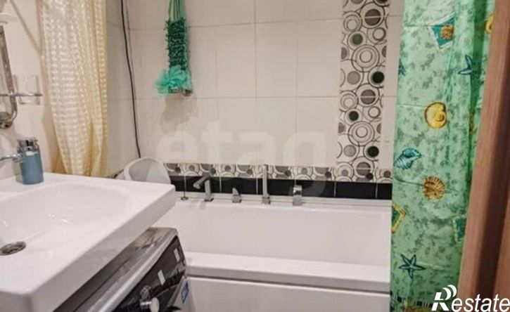 3-комн квартира Школьный пр-д, 4,  д. 4