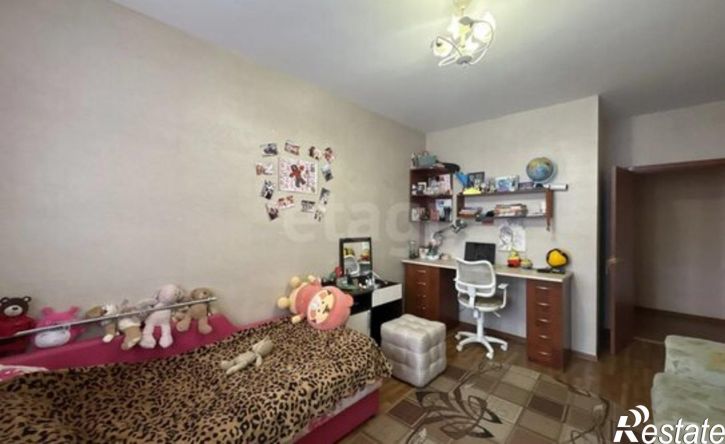 3-комн квартира ул Лескова, 21,  д. 21