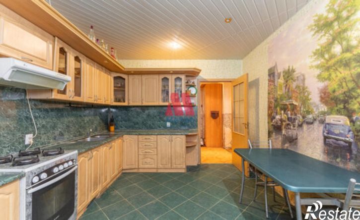 3-комн квартира ул Курчатова, 9 2,  д. 9 2,  к. 2