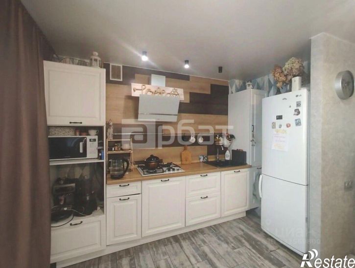 2-комн квартира ул Бабича, 16,  д. 16