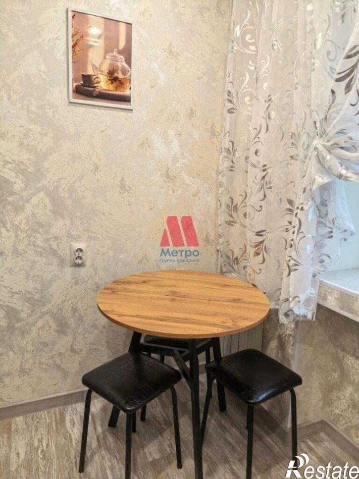 2-комн квартира Ньютона улица, д.30