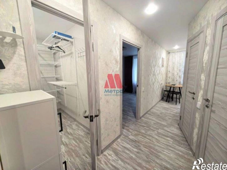 2-комн квартира Ньютона улица, д.30